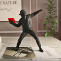 Banksy Blomsterupprorsman Ornament