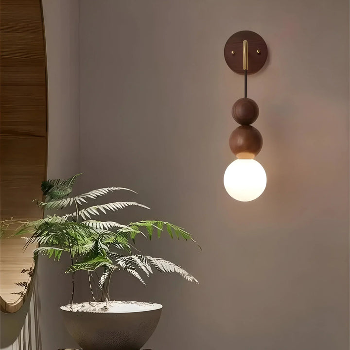 GlowHaven – Valnöt &amp; Mässing Accent Vägglampa
