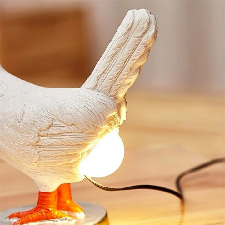 Kycklinglampa - rolig bordslampa i form av en kyckling