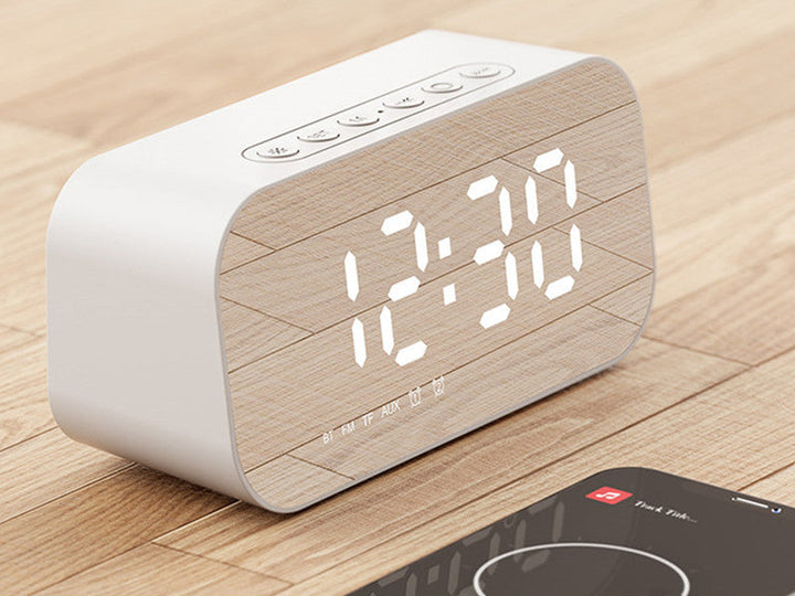 3-i-1 Trådlös Bluetooth-högtalare med Subwoofer, Alarm, Spegelklocka &amp; Termometer, för Hem &amp; Kontor