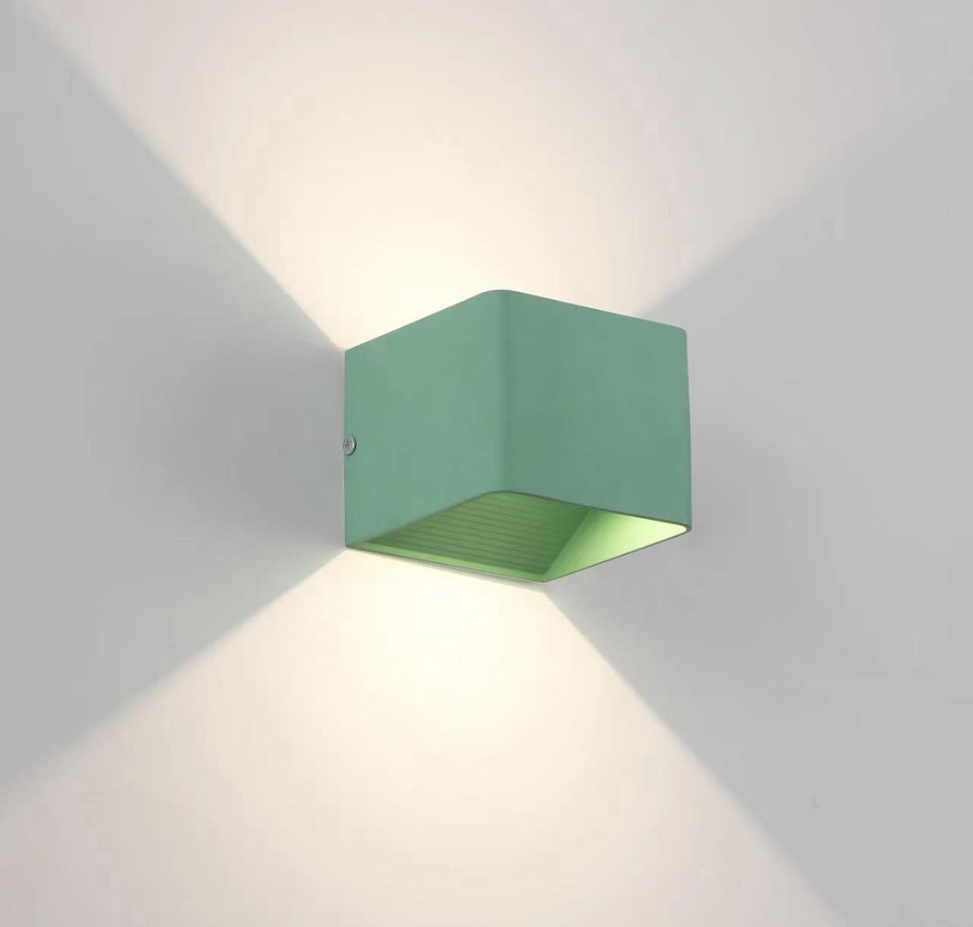 Modern fyrkantig vägglampa
