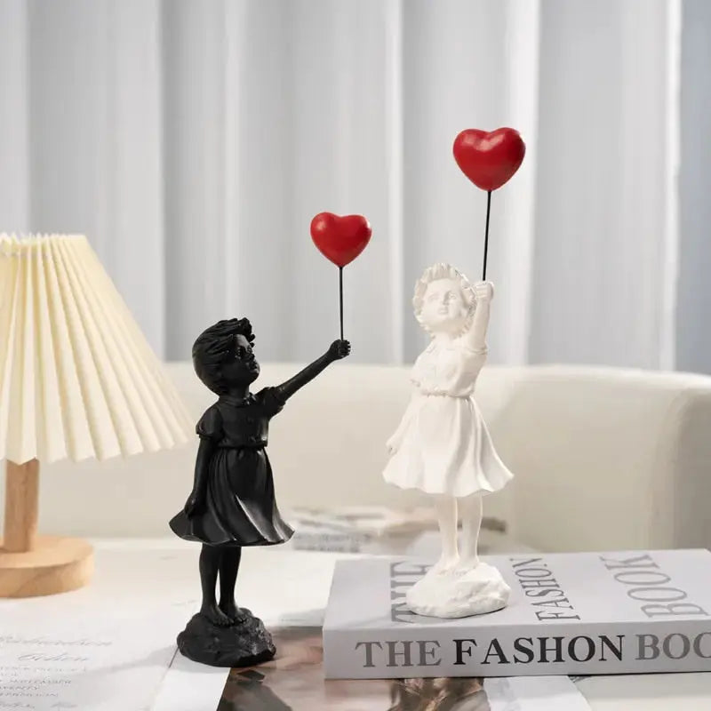 Banksy flygande Ballongflicka Staty