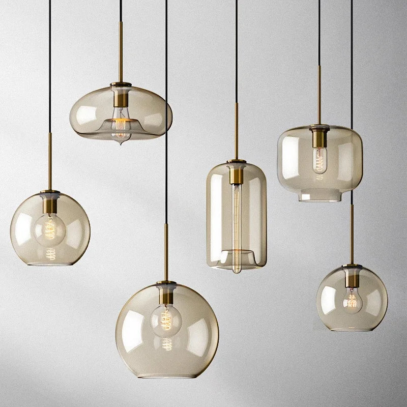 Nordisk hängande loftlampa i glas