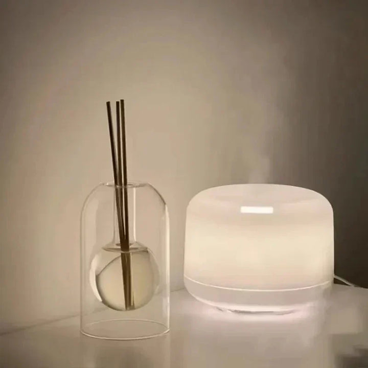 AromaLuxe – Elegant doftspridare med minimalistisk design för en lugnande atmosfär