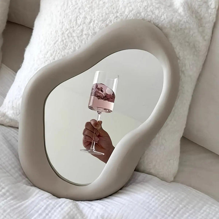 ReflectaCharm - Tidlös Vintage Spegel