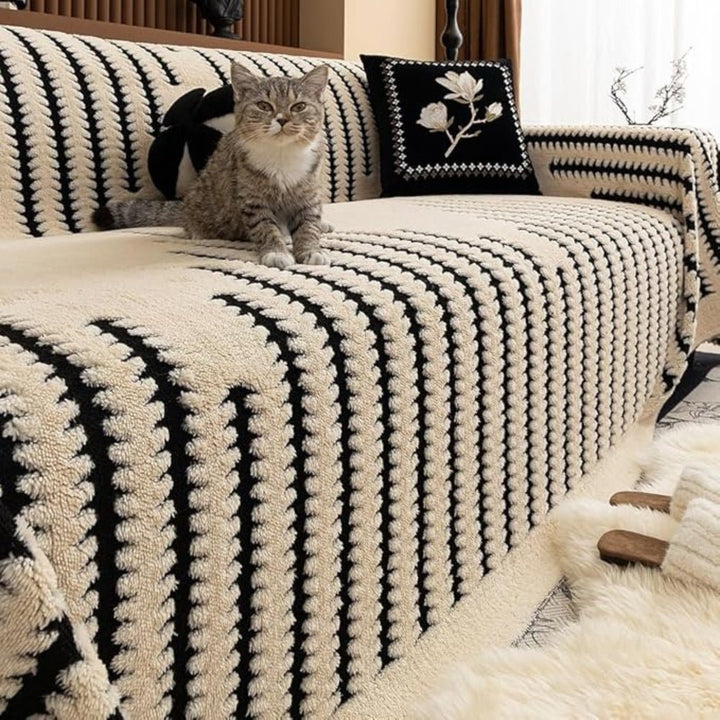 CouchGuard – Plush soffaöverdrag med halkfri baksida