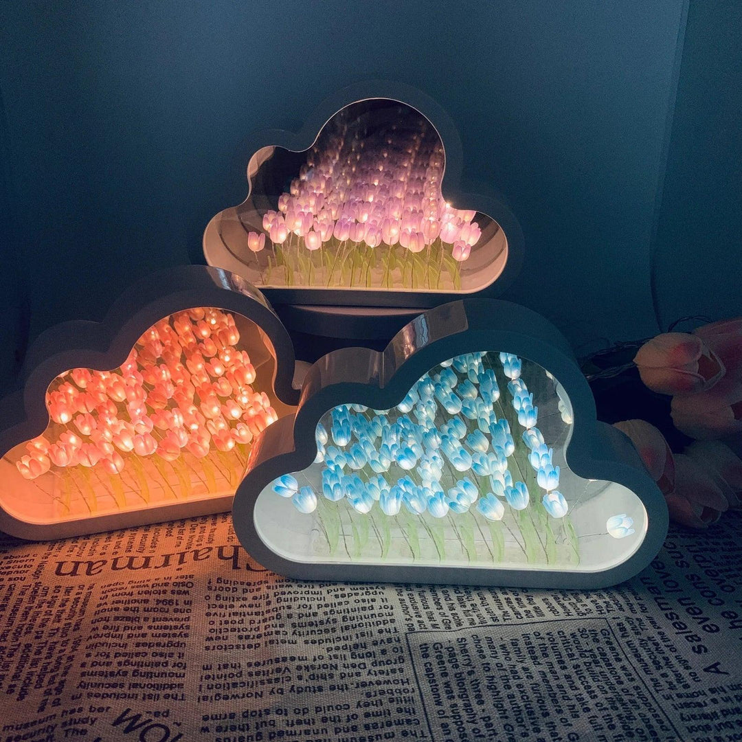 Tulip Cloud LED Spegel – Magiskt Ljus &amp; Dekorativ Design |